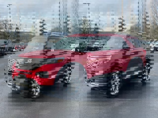 Certified 2021 Ford Explorer Platinum w/ Equipment Group 601A image 7