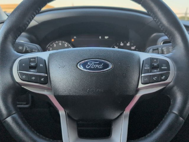 Certified 2023 Ford Explorer XLT w/ Equipment Group 202A AWD/4WD image 21