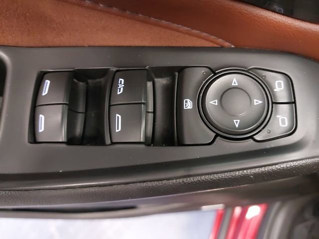 Used 2021 Chevrolet Traverse High Country image 28