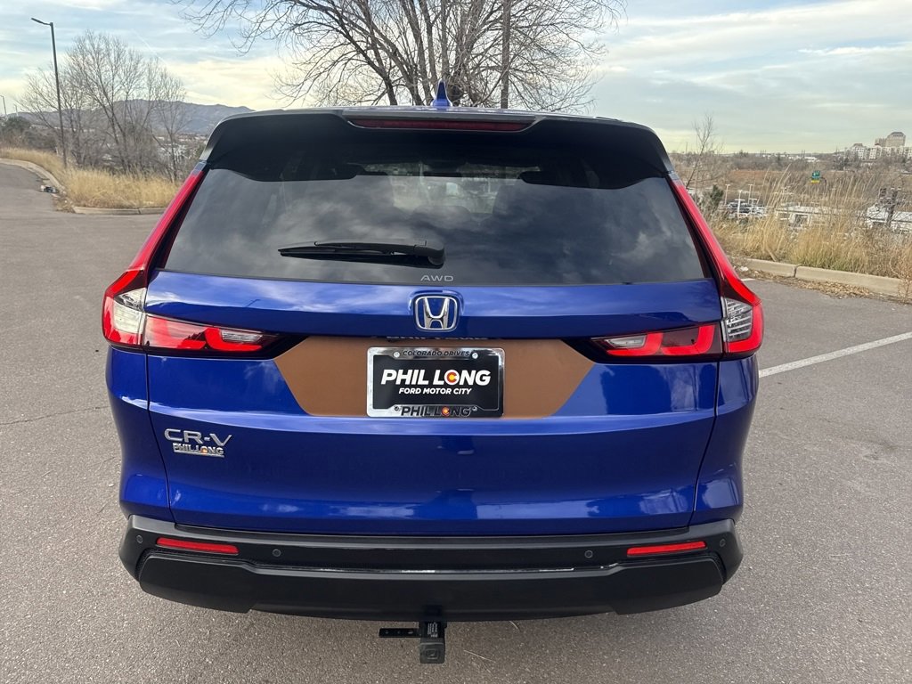 Used 2025 Honda CR-V EX-L image 4