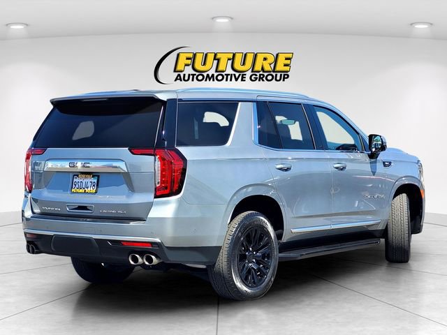 Used 2024 GMC Yukon Denali w/ Advanced Technology Package AWD/4WD image 4