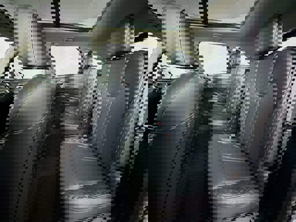 Used 2021 Kia Sorento SX Prestige image 16