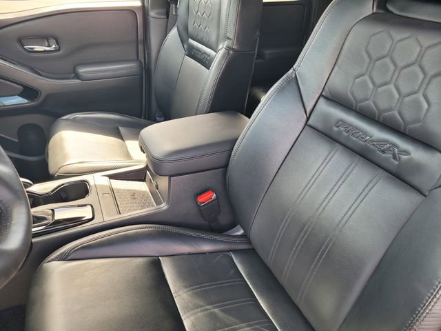 Used 2022 Nissan Frontier PRO-4X w/ Pro-4X Premium Package image 11