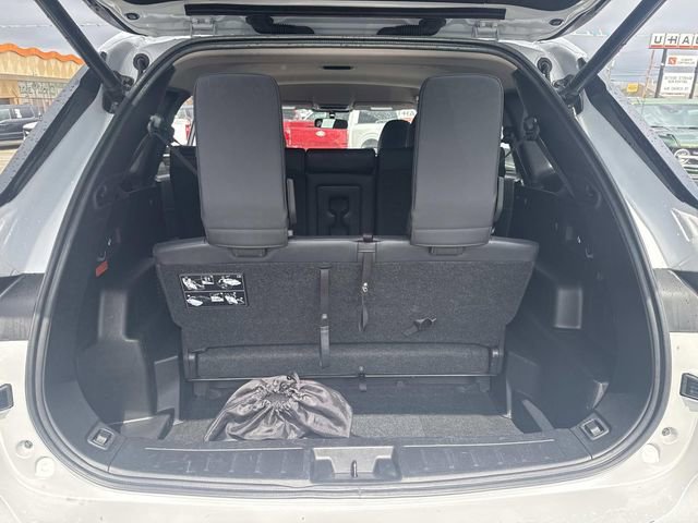 Used 2024 Mitsubishi Outlander 4WD Plug-In Hybrid image 7