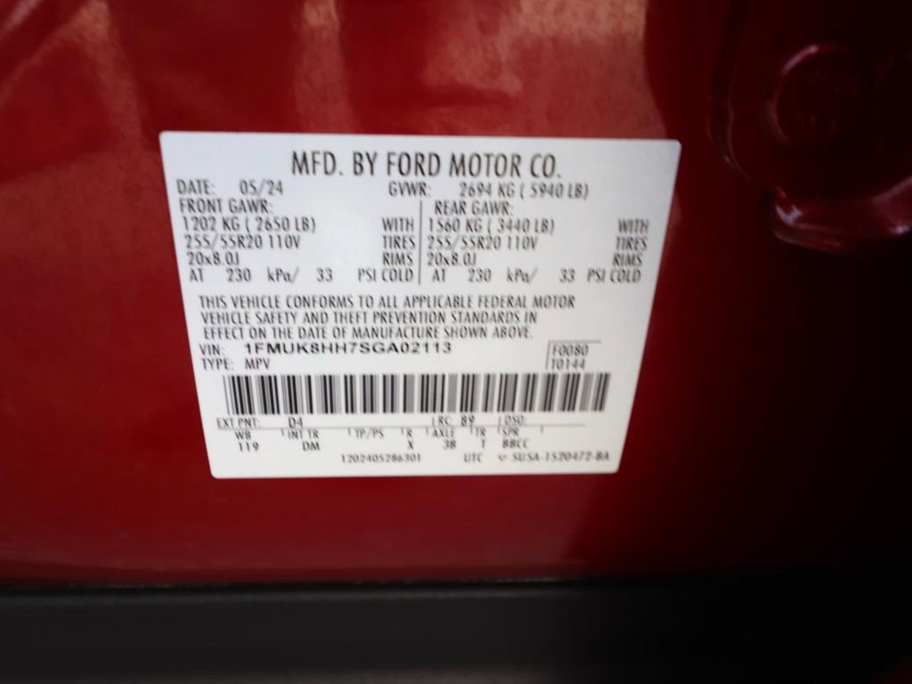 Certified 2025 Ford Explorer Platinum w/ LUX Leather Package image 25