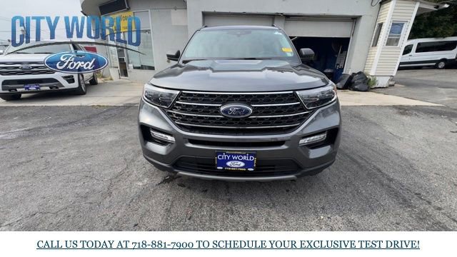 Certified 2022 Ford Explorer XLT w/ Equipment Group 202A image 8