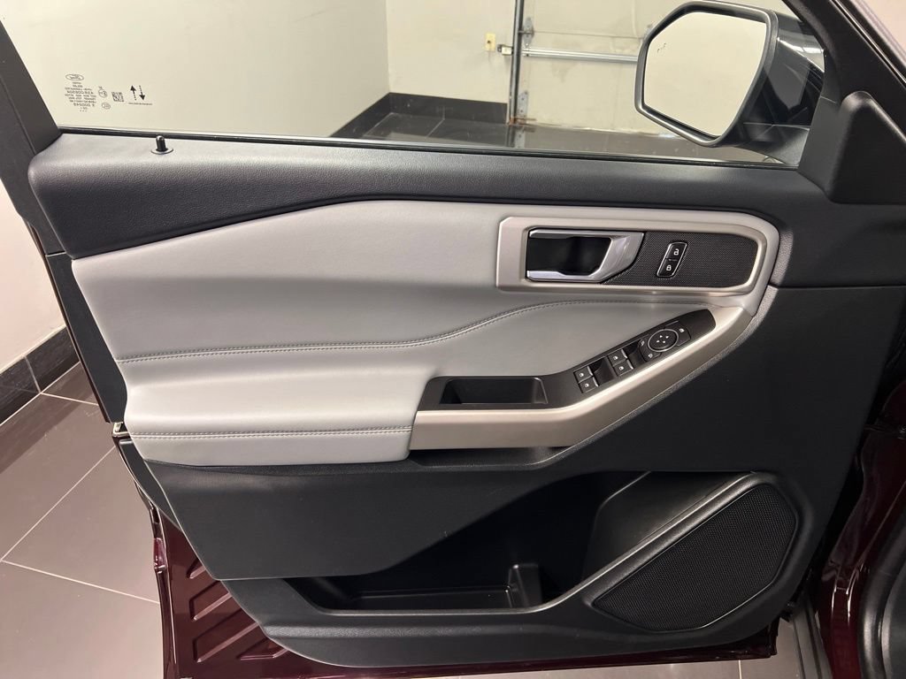 Certified 2023 Ford Explorer XLT AWD/4WD image 25