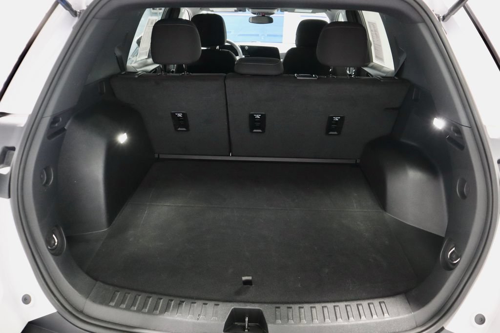 Used 2026 Chevrolet Equinox LT FWD image 15