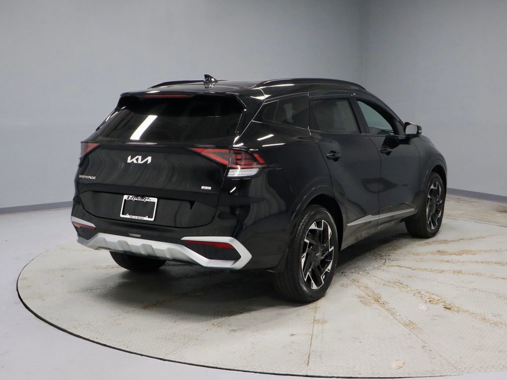 Used 2025 Kia Sportage SX AWD/4WD image 5