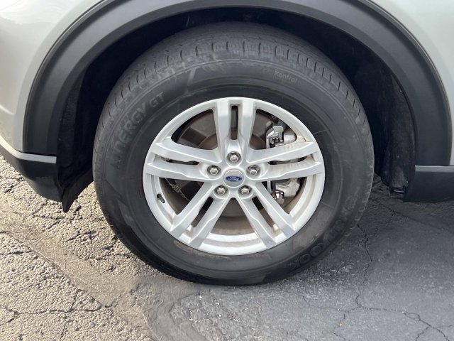 Certified 2023 Ford Explorer XLT AWD/4WD image 9