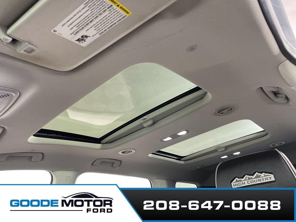 Used 2021 Chevrolet Traverse High Country w/ LPO, Floor Liner Package AWD/4WD image 18