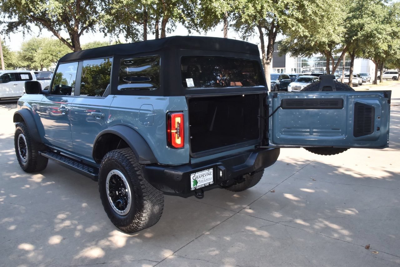 Certified 2023 Ford Bronco Outer Banks w/ Sasquatch Package AWD/4WD image 44