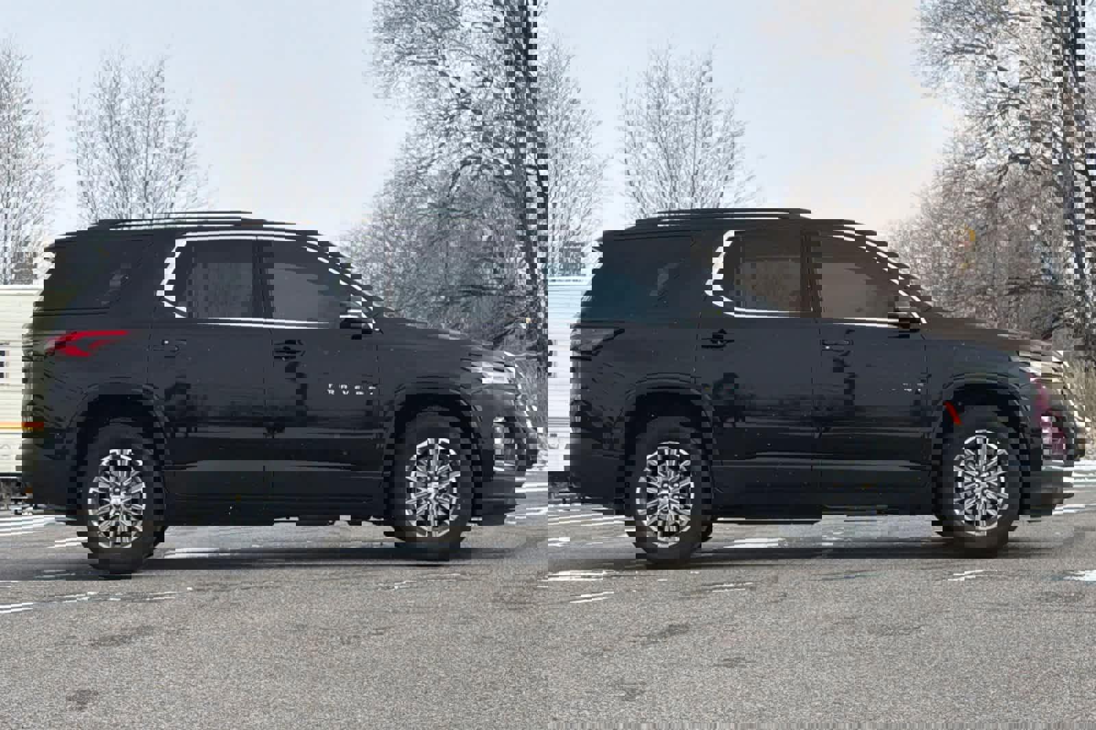 Used 2022 Chevrolet Traverse LT image 6