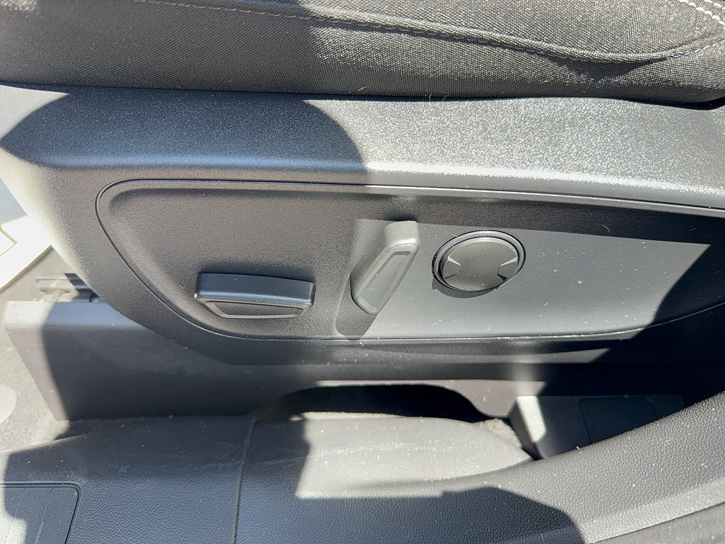 Certified 2024 Ford Escape Active FWD image 33