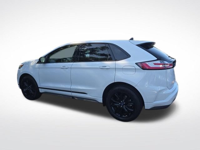Certified 2022 Ford Edge SE w/ Black Appearance Package AWD/4WD image 5