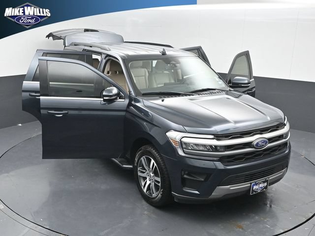 Certified 2023 Ford Expedition XLT RWD image 25