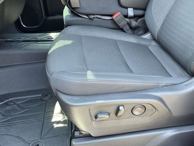 Used 2025 Chevrolet Silverado 3500 LT w/ Convenience Package AWD/4WD image 14