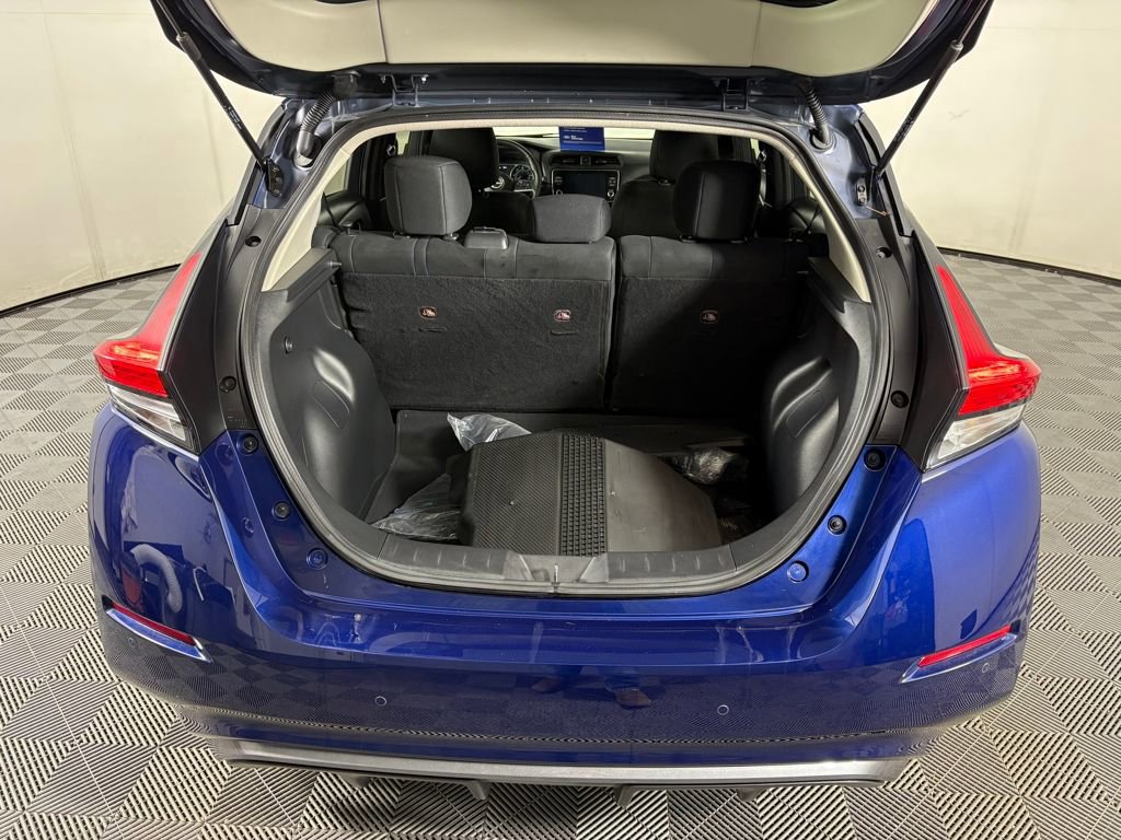 Used 2025 Nissan Leaf SV Plus image 31