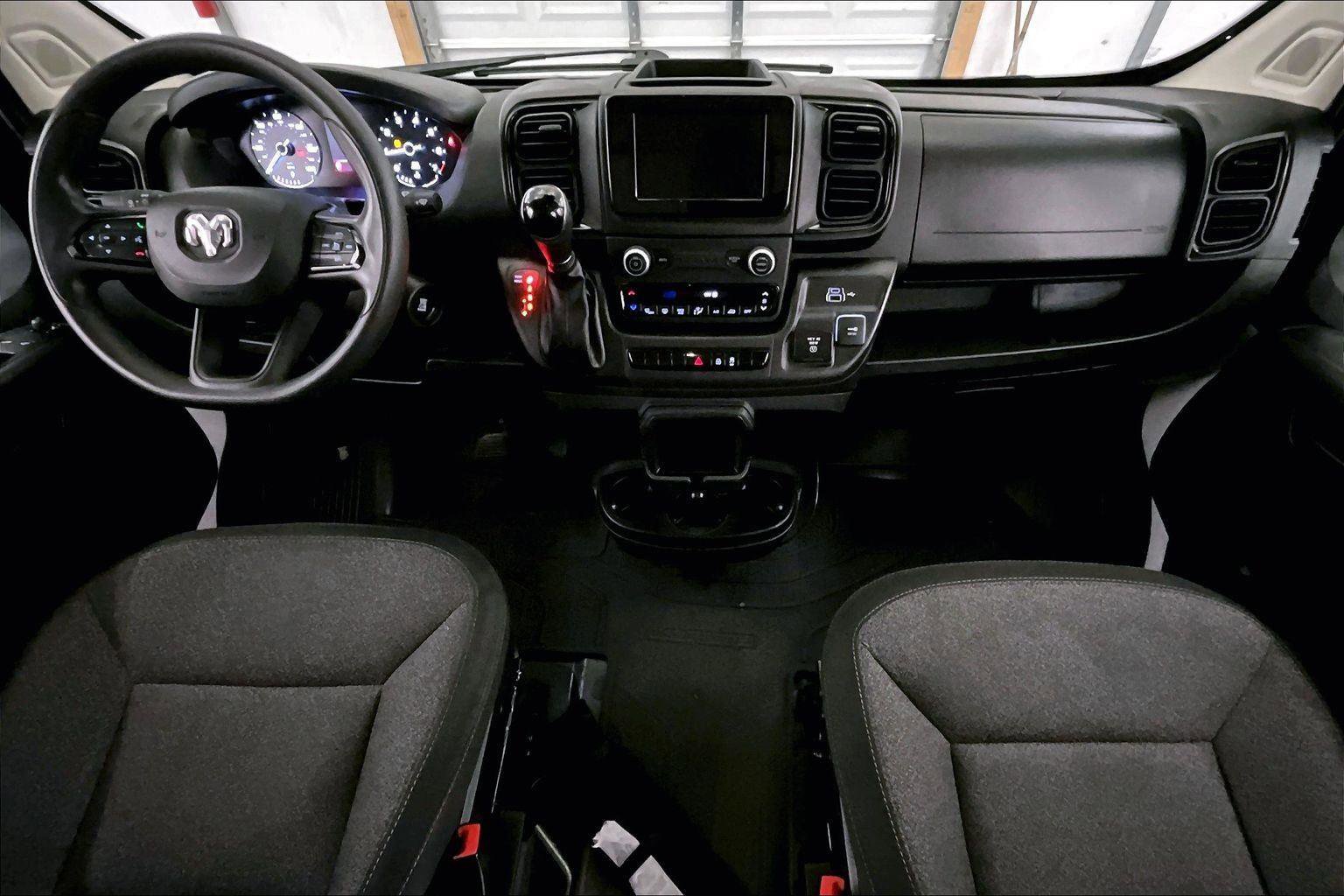 Used 2023 RAM ProMaster 2500 w/ Convenience Group image 14