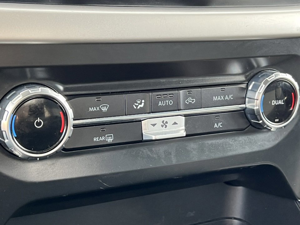 Certified 2022 Ford F150 XLT w/ Equipment Group 301A Mid image 33