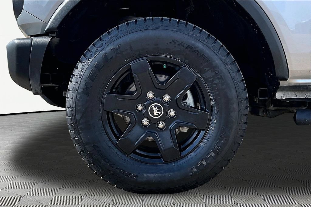 Certified 2024 Ford Bronco Black Diamond AWD/4WD image 9
