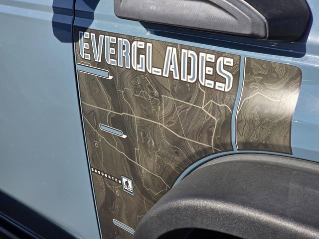 Certified 2022 Ford Bronco Everglades image 5
