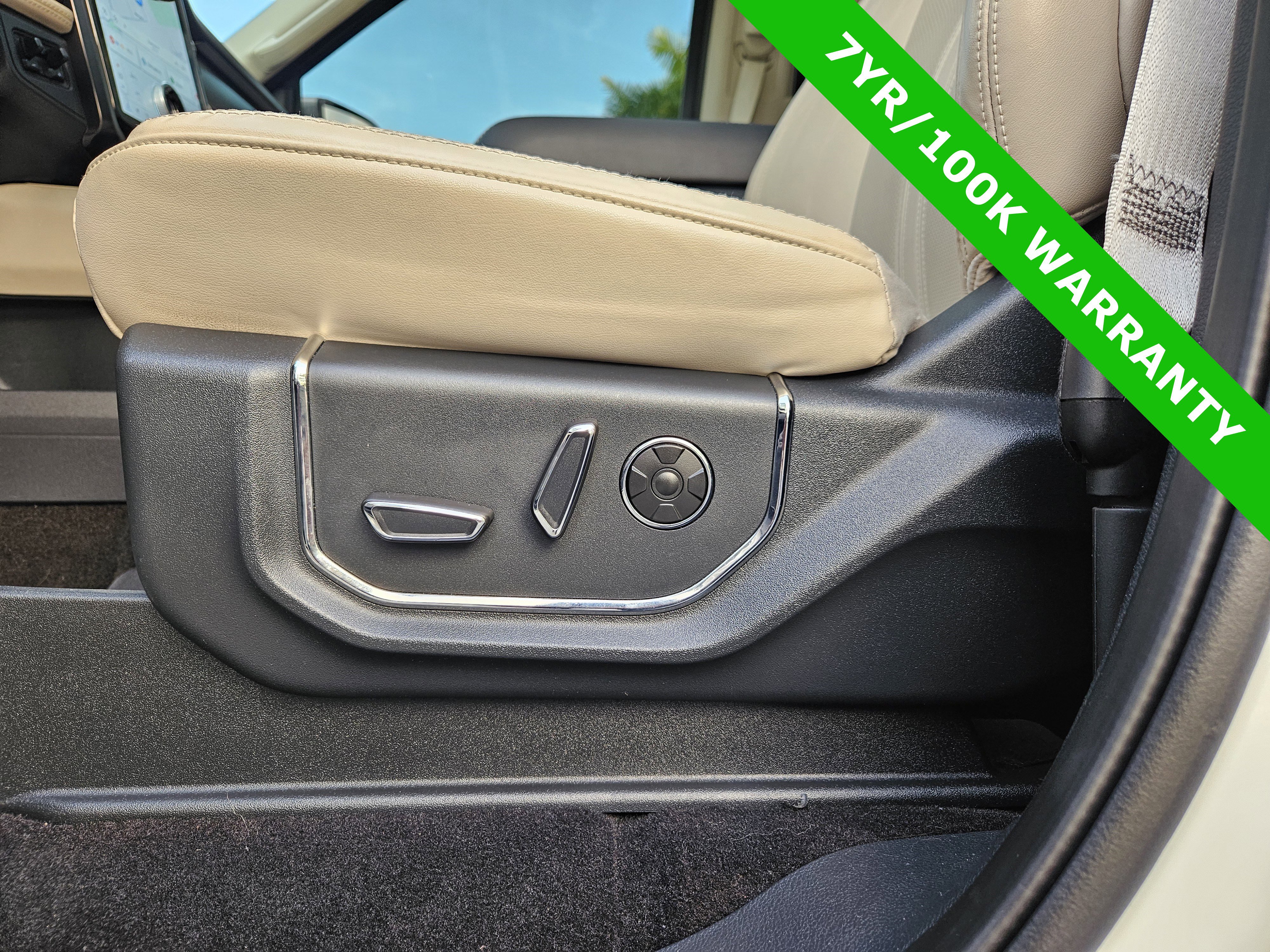 Certified 2022 Ford Expedition Max Platinum image 30