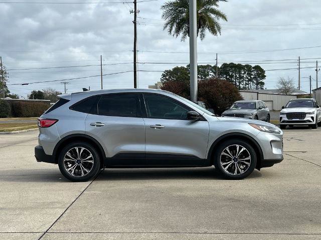 Certified 2022 Ford Escape SE w/ SE Sport Appearance Package image 6