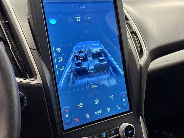 Certified 2023 Ford Edge SEL image 12