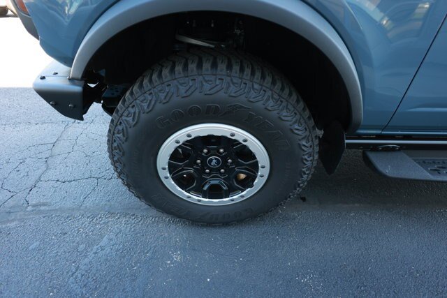 Certified 2024 Ford Bronco Badlands AWD/4WD image 8