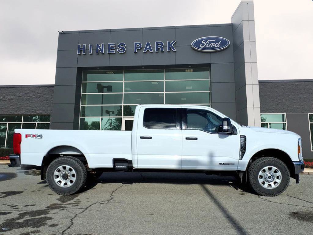 Certified 2024 Ford F350 XLT w/ FX4 Off-Road Package AWD/4WD image 5