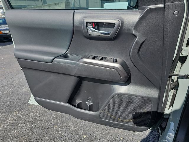 Used 2023 Toyota Tacoma TRD Sport w/ Advanced Technology Package AWD/4WD image 32