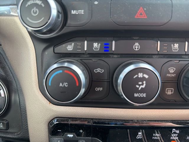 Used 2021 RAM 1500 Laramie w/ Off Road Group image 32