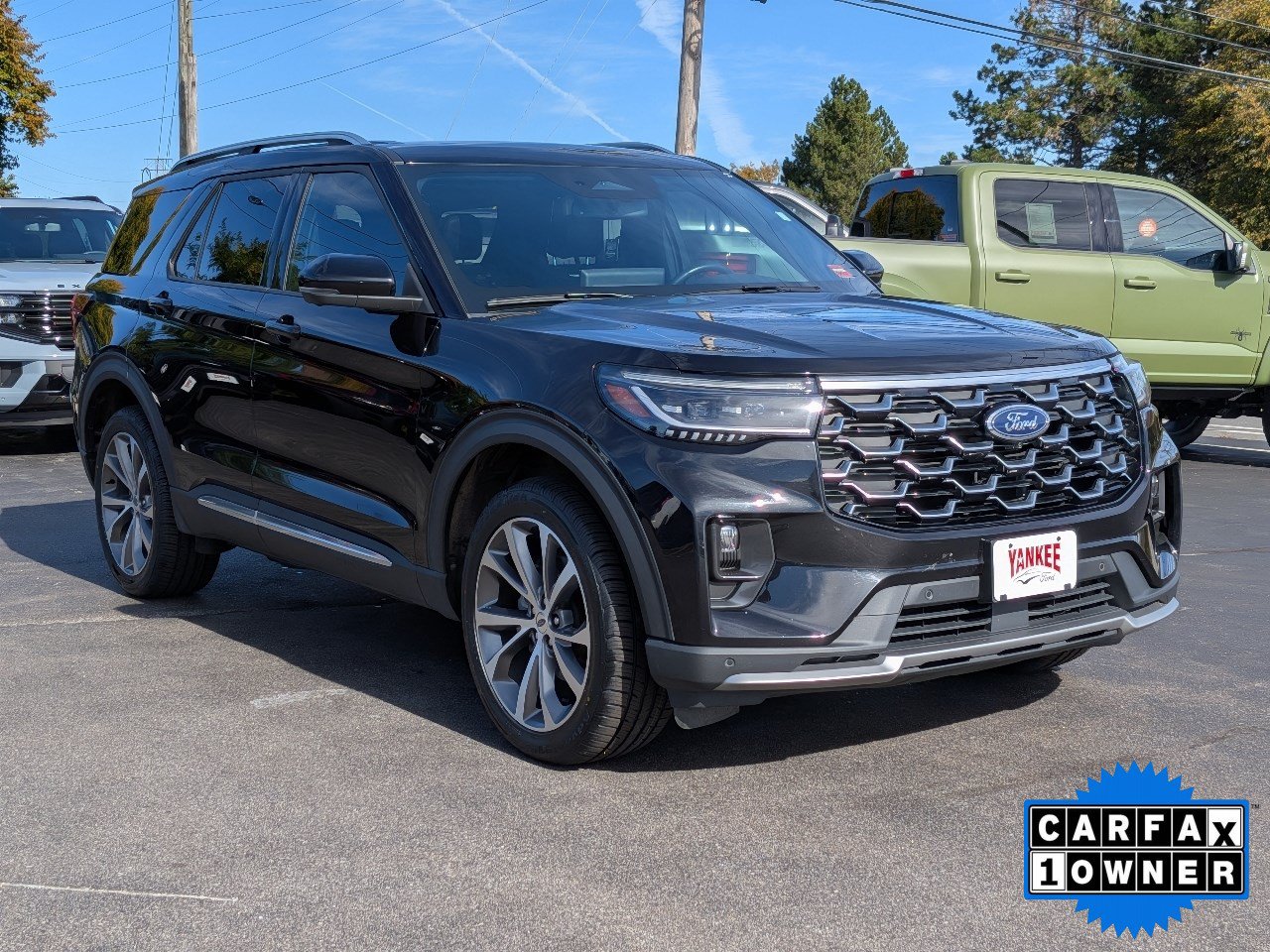 Certified 2025 Ford Explorer Platinum w/ Ultimate Package AWD/4WD image 38