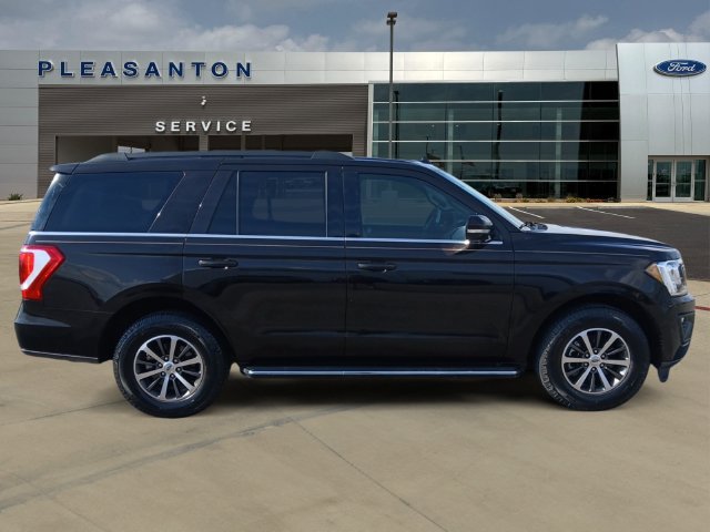 Certified 2021 Ford Expedition XLT RWD image 6
