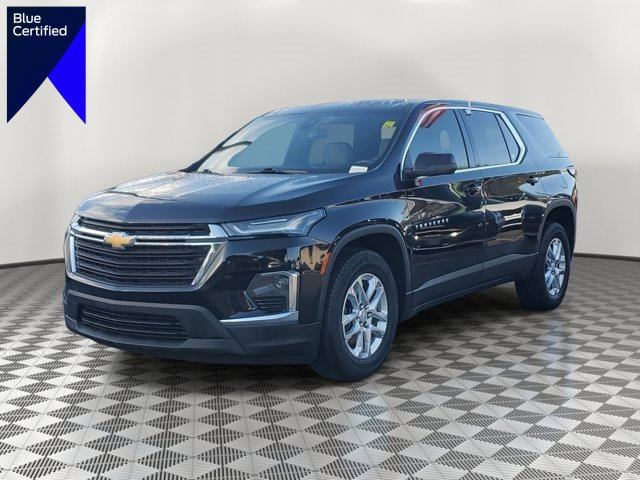 Used 2023 Chevrolet Traverse LS image 1