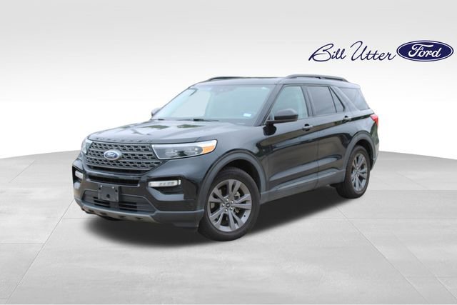 Certified 2022 Ford Explorer XLT w/ Equipment Group 202A