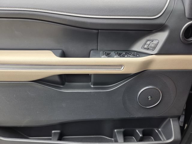 Certified 2023 Ford Expedition Limited AWD/4WD image 32