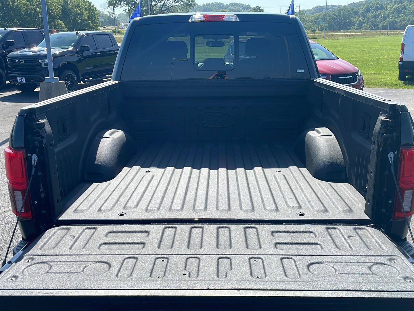 Certified 2020 Ford F150 XLT w/ Equipment Group 302A Luxury AWD/4WD image 6