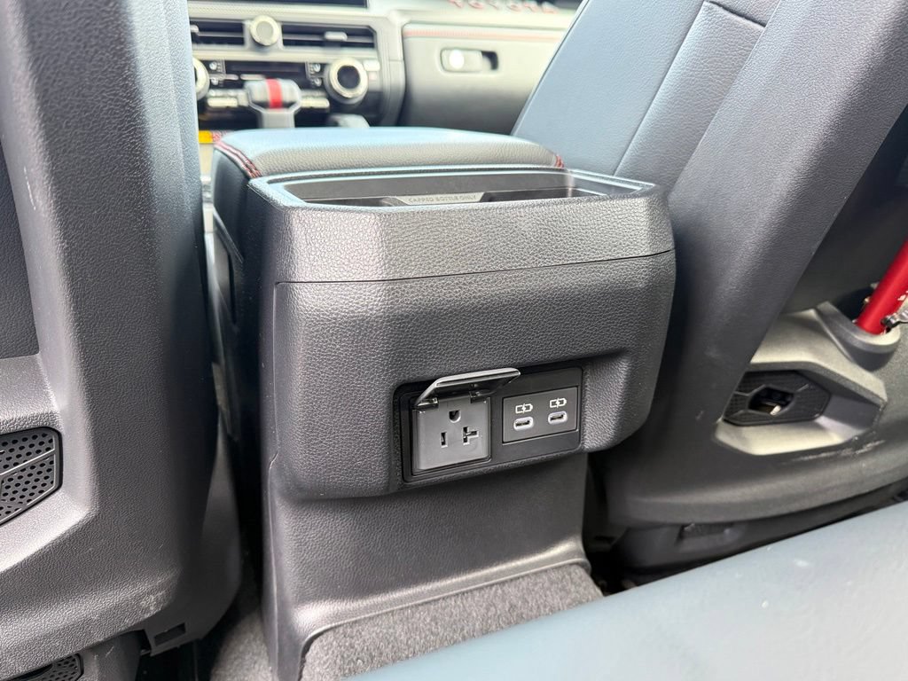Used 2025 Toyota Tacoma TRD Pro AWD/4WD image 12