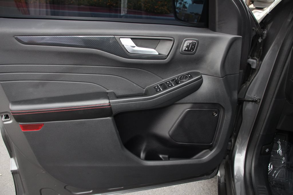 Certified 2023 Ford Escape ST-Line Elite w/ Premium Technology Package AWD/4WD image 22