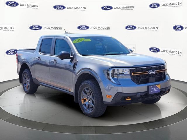 Certified 2025 Ford Maverick Tremor AWD/4WD image 7