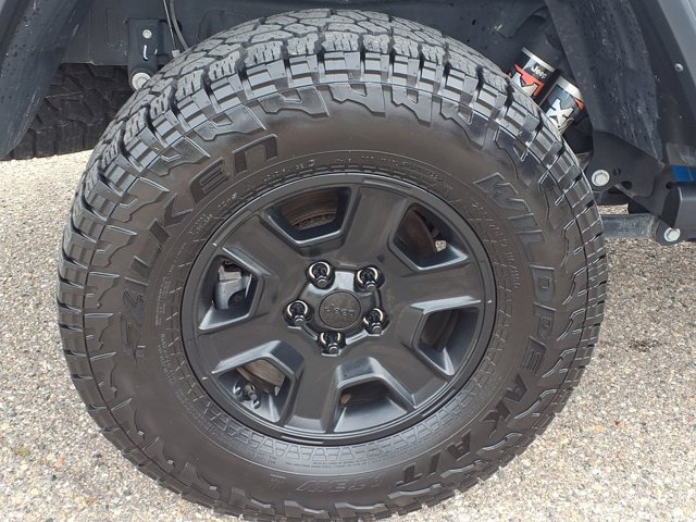 Used 2023 Jeep Gladiator Mojave w/ LED Lighting Group AWD/4WD image 33