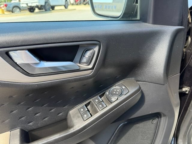 Certified 2020 Ford Escape SE FWD image 11