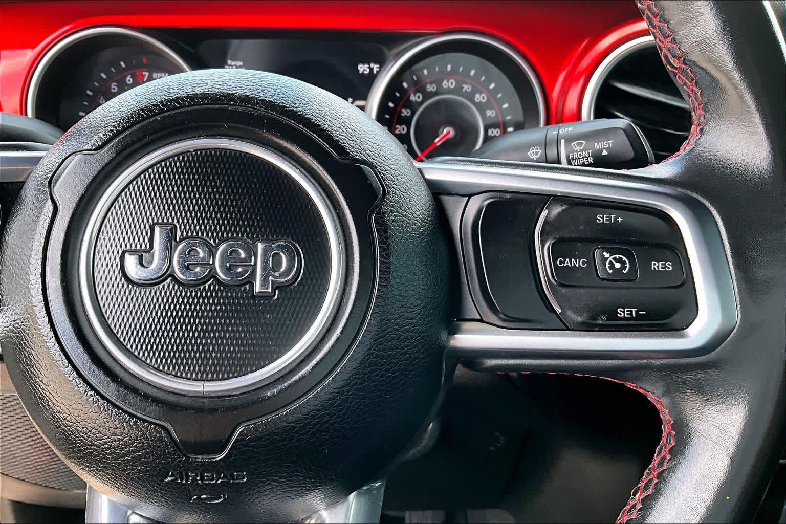 Used 2018 Jeep Wrangler Unlimited Rubicon AWD/4WD image 17