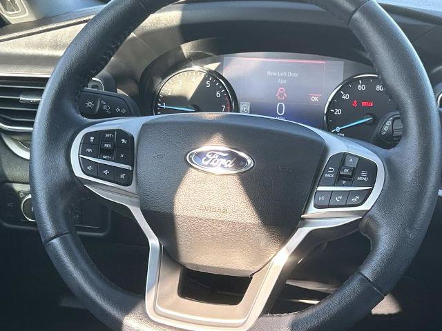 Certified 2022 Ford Explorer XLT w/ Equipment Group 202A AWD/4WD image 13