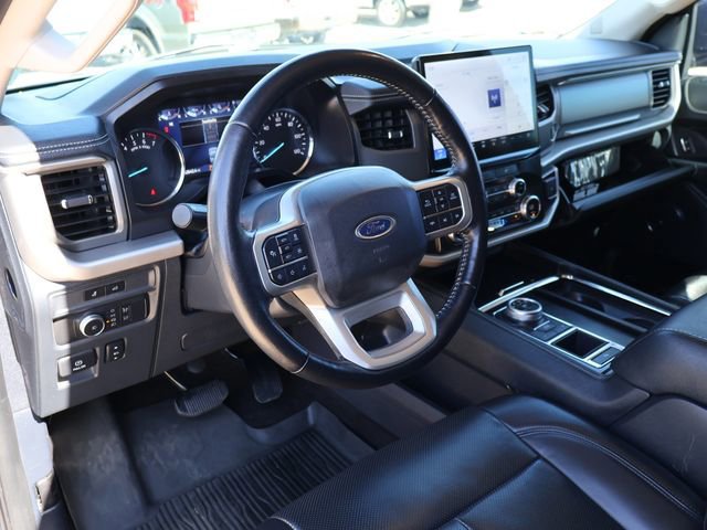 Certified 2022 Ford Expedition XLT image 23