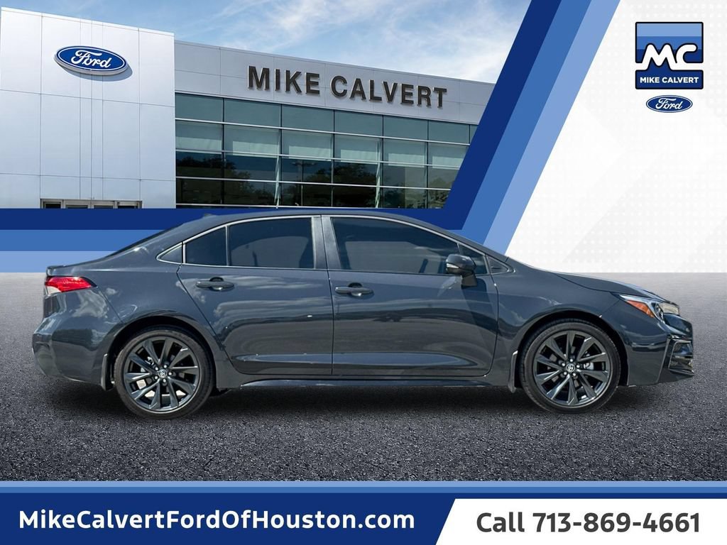 Used 2026 Toyota Corolla SE FWD image 6