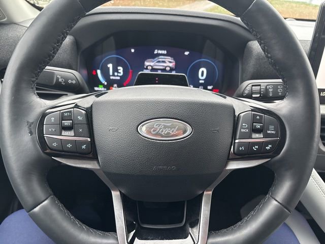 Certified 2025 Ford Explorer Platinum w/ LUX Leather Package image 14