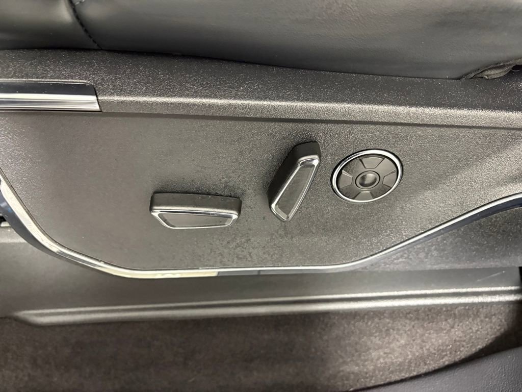 Certified 2024 Ford F150 Platinum w/ Equipment Group 702A High image 15